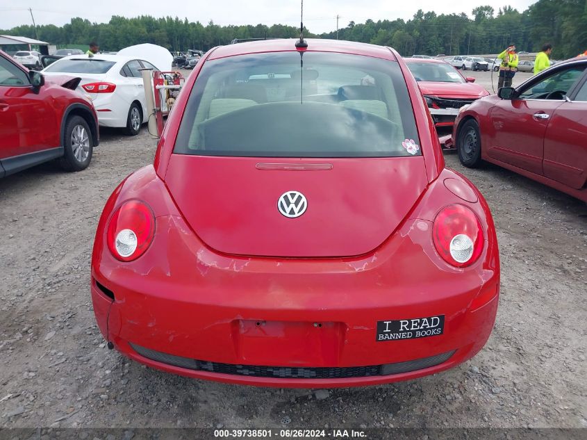 2010 Volkswagen New Beetle 2.5L VIN: 3VWRW3AG5AM011770 Lot: 39738501