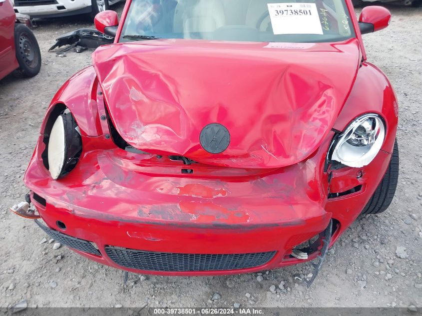 2010 Volkswagen New Beetle 2.5L VIN: 3VWRW3AG5AM011770 Lot: 39738501