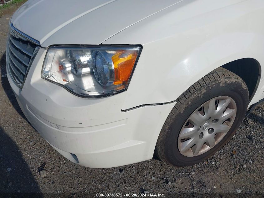 2009 Chrysler Town & Country Lx VIN: 2A8HR44E99R629841 Lot: 39738572