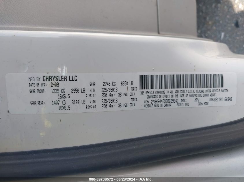 2009 Chrysler Town & Country Lx VIN: 2A8HR44E99R629841 Lot: 39738572