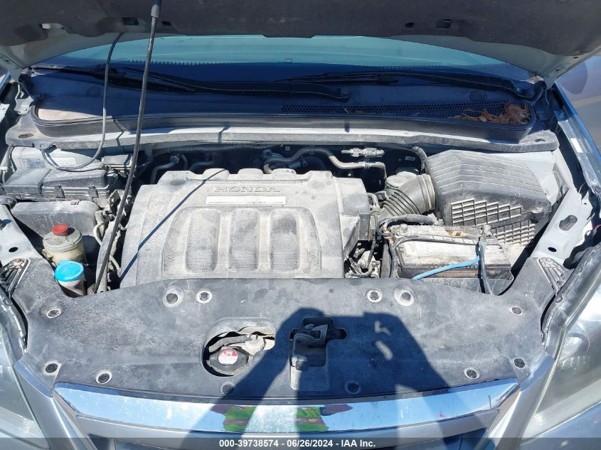 2005 Honda Odyssey Touring VIN: 5FNRL38805B069208 Lot: 39738574