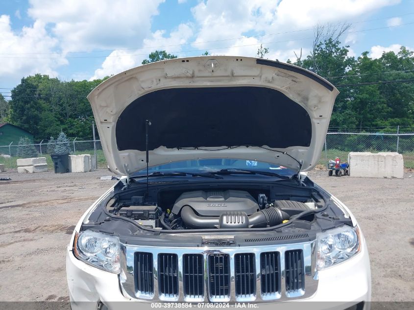 2011 Jeep Grand Cherokee Laredo VIN: 1J4RR4GG3BC687753 Lot: 39738584