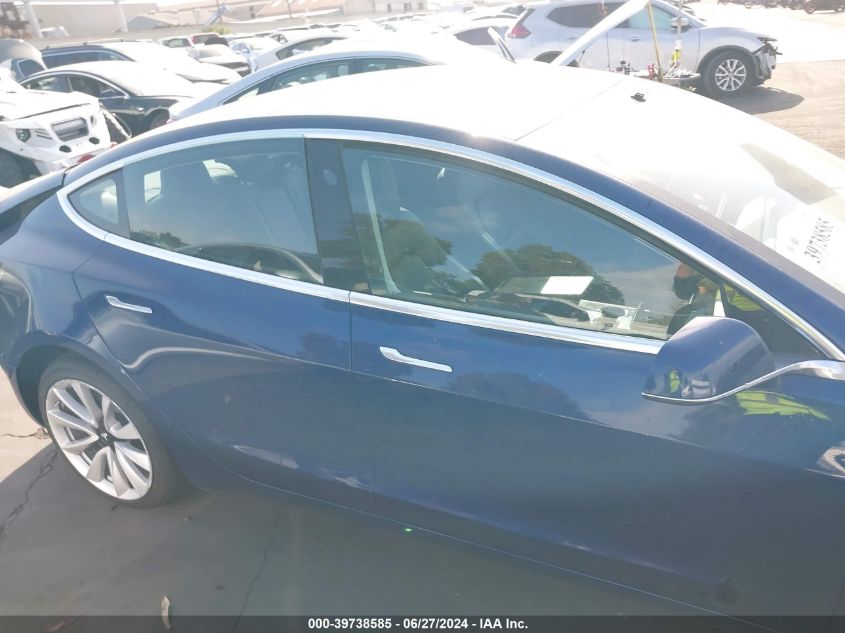 2018 Tesla Model 3 Long Range/Mid Range VIN: 5YJ3E1EA7JF075965 Lot: 39738585