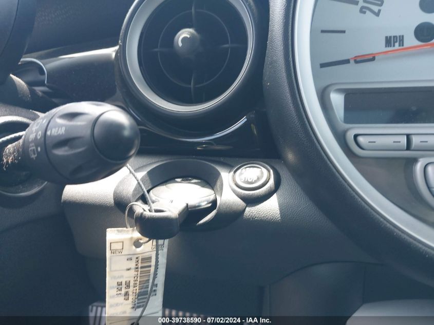 2010 Mini Cooper S VIN: WMWMF7C58ATZ70076 Lot: 39738590