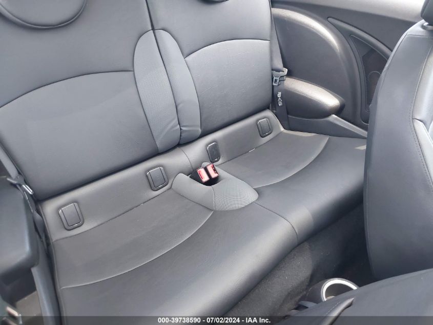 2010 Mini Cooper S VIN: WMWMF7C58ATZ70076 Lot: 39738590