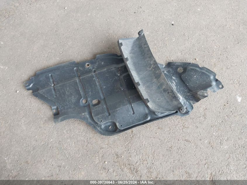 2011 Ford Explorer Xlt VIN: 1FMHK8D8XBGA82627 Lot: 39738643