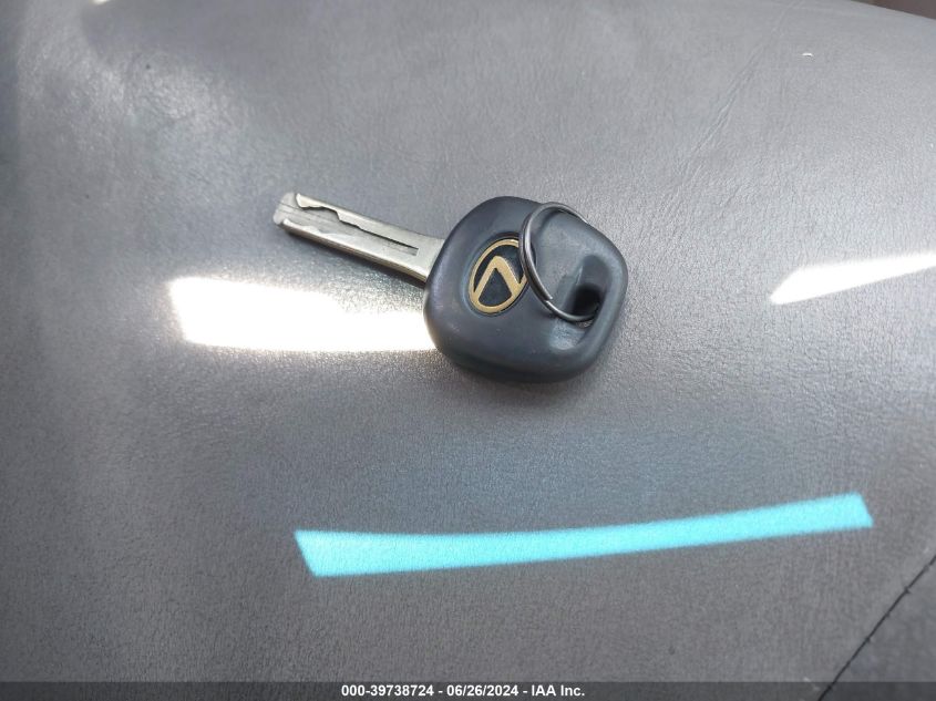 2002 Lexus Es 300 VIN: JTHBF30G520079849 Lot: 39738724