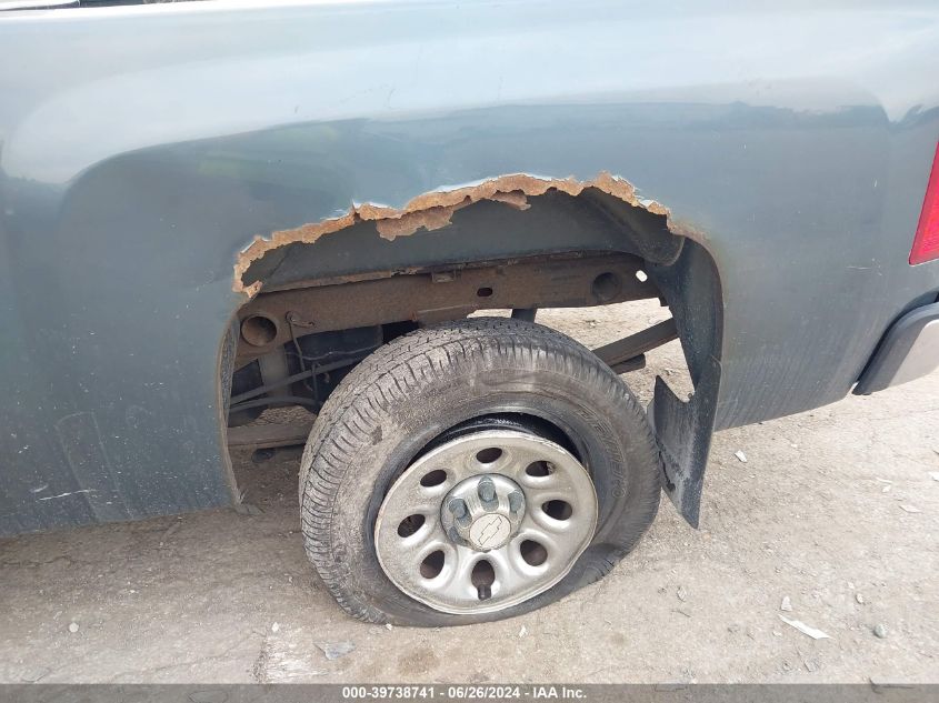 2008 Chevrolet Silverado C1500 VIN: 1GCEC14XX8Z101421 Lot: 39738741