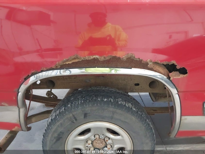 2002 Chevrolet Silverado 1500 Ls VIN: 1GCEK14V72Z172536 Lot: 39738749