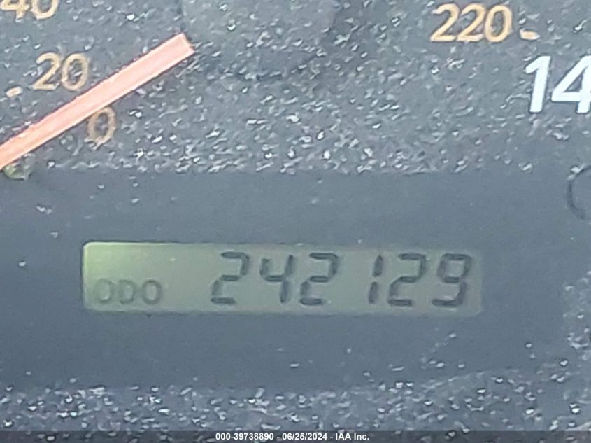 2003 Toyota Highlander Limited V6 VIN: JTEHF21A930112851 Lot: 39738890