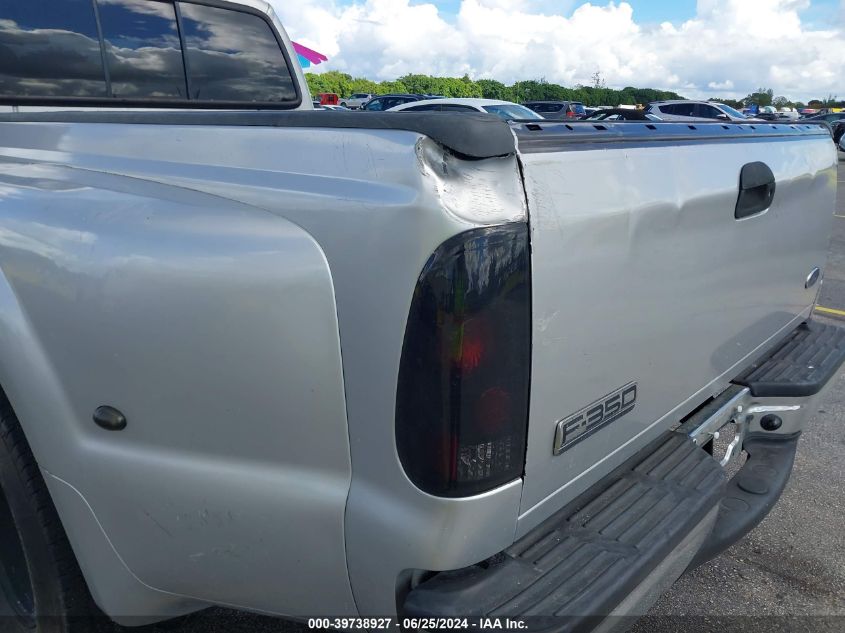 2002 Ford F350 Super Duty VIN: 1FTWX32F52ED54823 Lot: 39738927