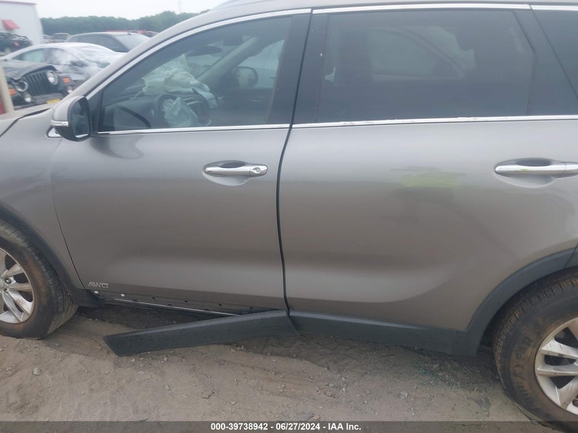 2016 Kia Sorento 2.4L Lx VIN: 5XYPGDA31GG048086 Lot: 39738942