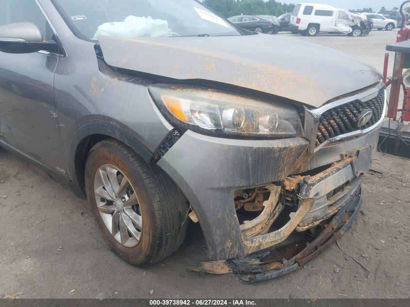 2016 Kia Sorento 2.4L Lx VIN: 5XYPGDA31GG048086 Lot: 39738942
