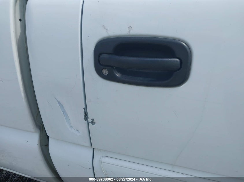 2003 Chevrolet Silverado 1500 Ls VIN: 1GCEC14V33Z250597 Lot: 39738962