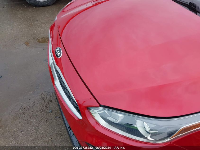 3KPF24AD5KE126264 2019 Kia Forte Lxs