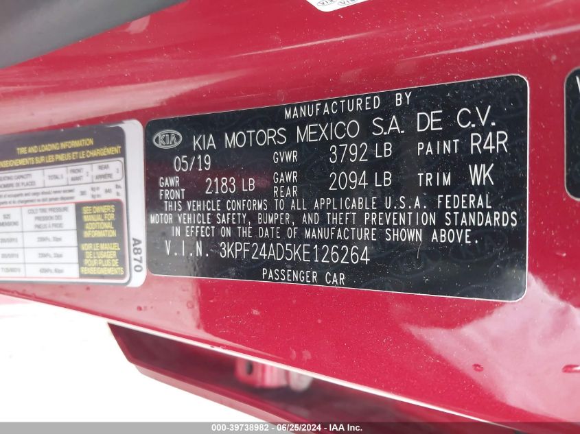 3KPF24AD5KE126264 2019 Kia Forte Lxs