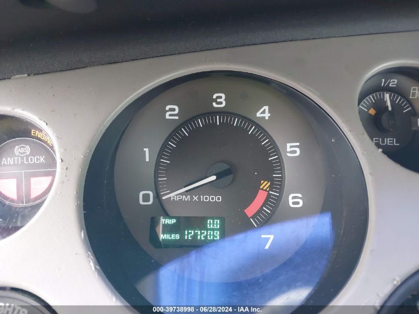 1996 Buick Riviera VIN: 1G4GD2218T4707974 Lot: 39738998