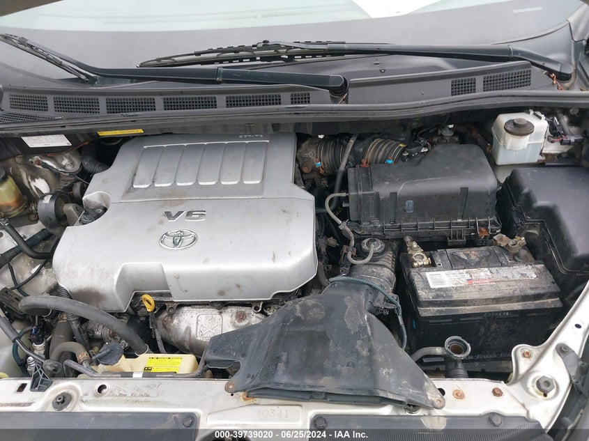 2010 Toyota Sienna Limited VIN: 5TDDK4CC3AS032805 Lot: 39739020