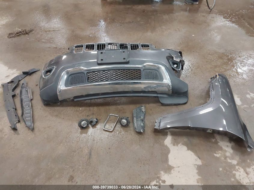 2015 Jeep Grand Cherokee Limited VIN: 1C4RJFBG7FC682402 Lot: 39739033