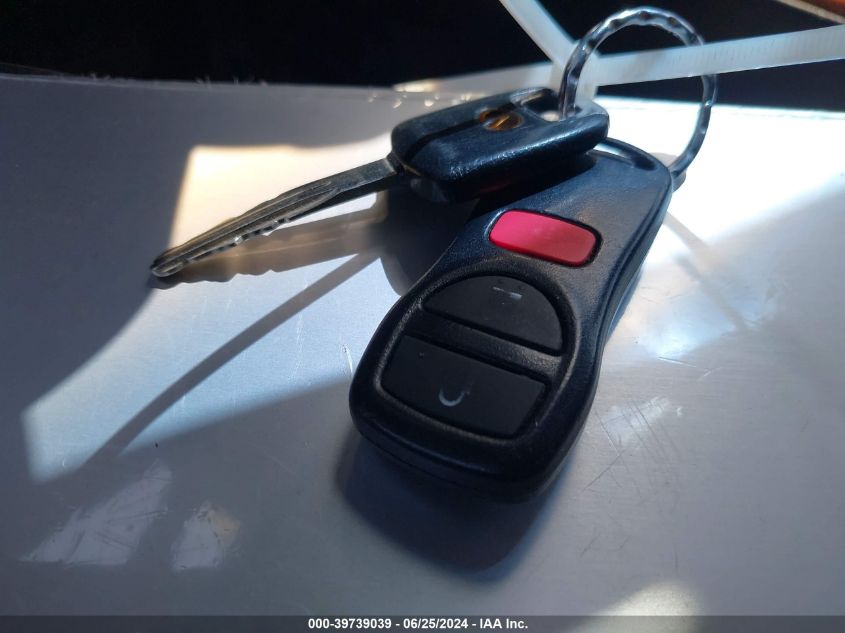 2002 Infiniti Qx4 Luxury VIN: JNRDR09X82W211888 Lot: 39739039