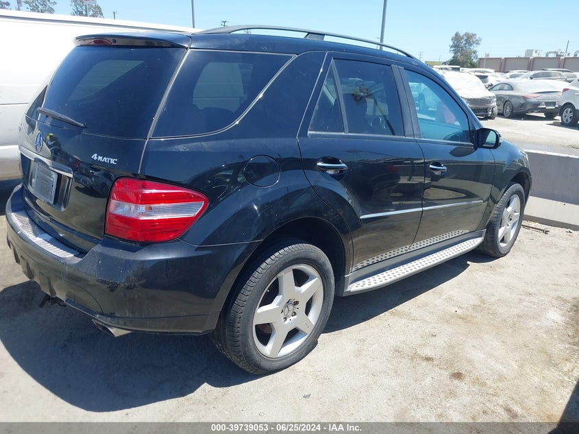 2008 Mercedes-Benz Ml 550 VIN: 4JGBB72E38A327563 Lot: 39739053