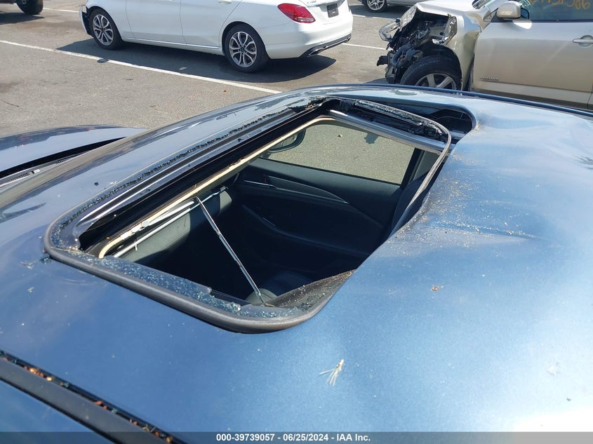 2018 Mazda Mazda6 Touring VIN: JM1GL1VM9J1328584 Lot: 39739057