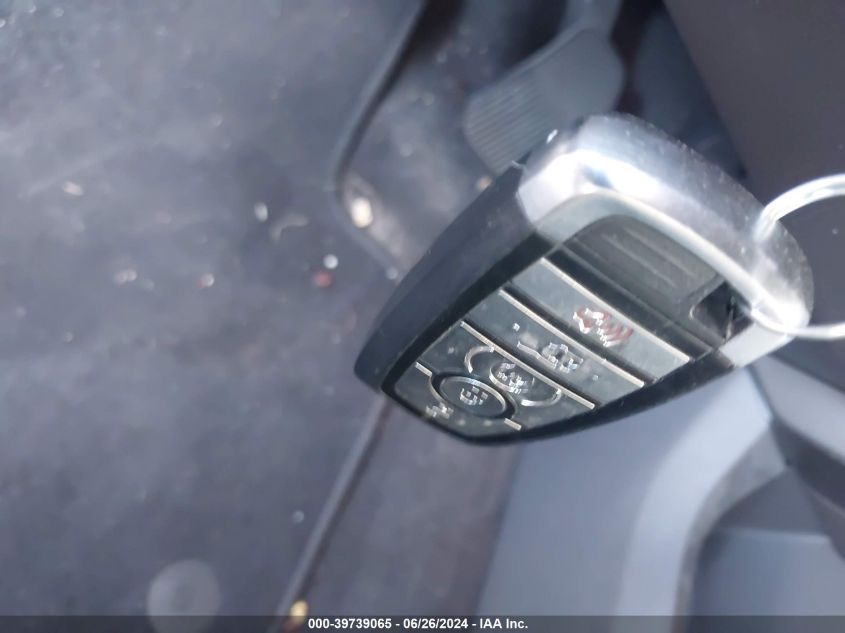 2021 Ford Expedition Xlt VIN: 1FMJU1HT0MEA39334 Lot: 39739065