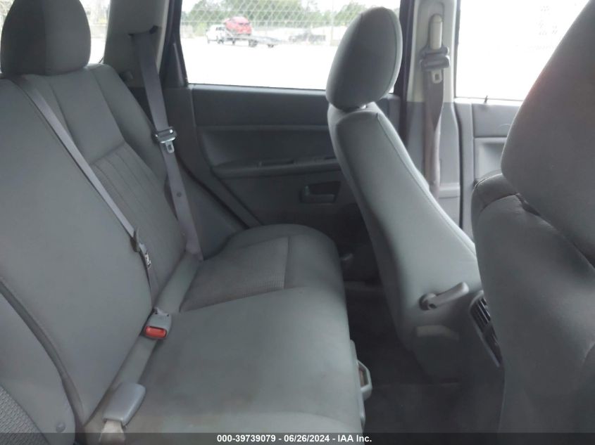 2007 Jeep Grand Cherokee Laredo/Columbia/Freedom VIN: 1J8GR48K77C667795 Lot: 39739079