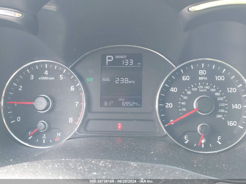 2018 Kia Forte Lx VIN: 3KPFK4A70JE168561 Lot: 39739169