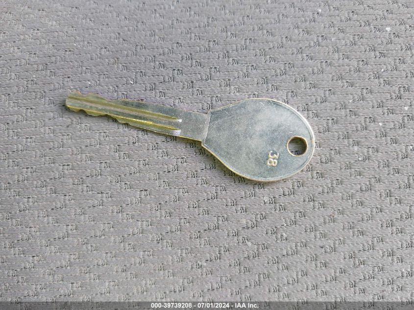 2000 Nissan Xterra Se/Xe VIN: 5N1ED28Y9YC565482 Lot: 39739208