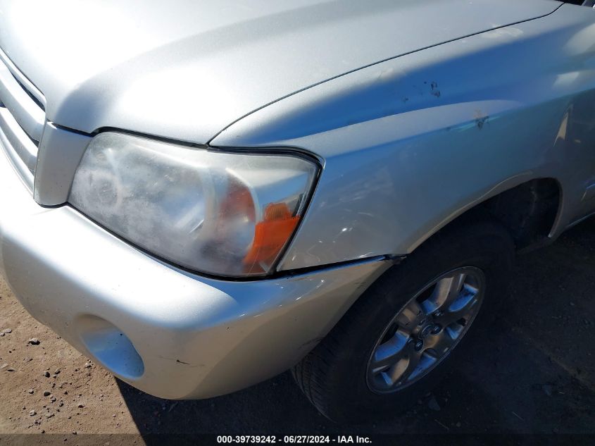 2005 Toyota Highlander Limited VIN: JTEEP21A050118833 Lot: 39739242