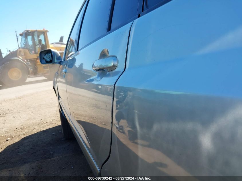 2005 Toyota Highlander Limited VIN: JTEEP21A050118833 Lot: 39739242