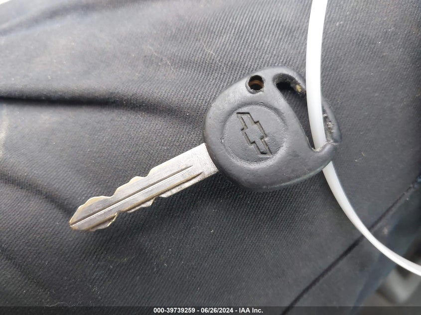 2006 Chevrolet Silverado 1500 Work Truck VIN: 1GCEK14V16E285265 Lot: 39739259