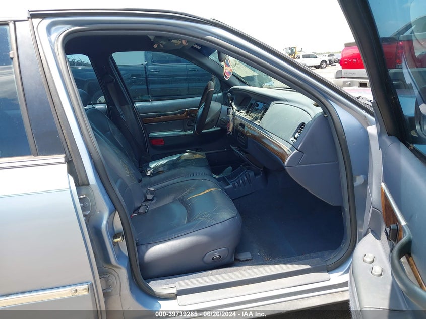 1998 Mercury Grand Marquis Ls/Limited VIN: 2MEFM75W6WX622888 Lot: 39739285