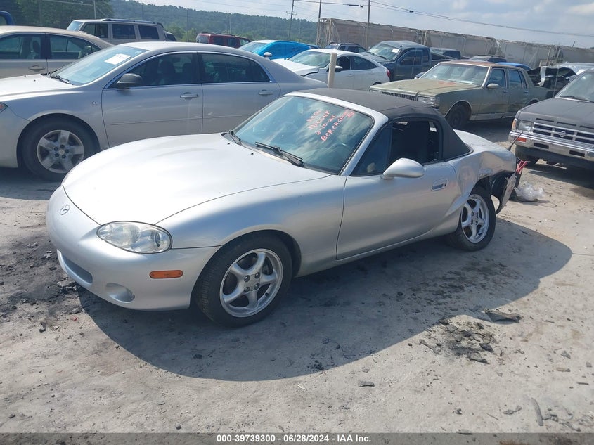 2002 Mazda Mx-5 Miata Cloth/Ls/Se VIN: JM1NB353520230155 Lot: 39739300