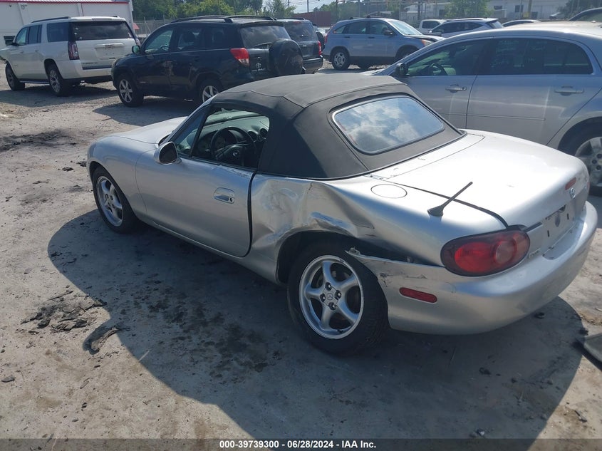2002 Mazda Mx-5 Miata Cloth/Ls/Se VIN: JM1NB353520230155 Lot: 39739300