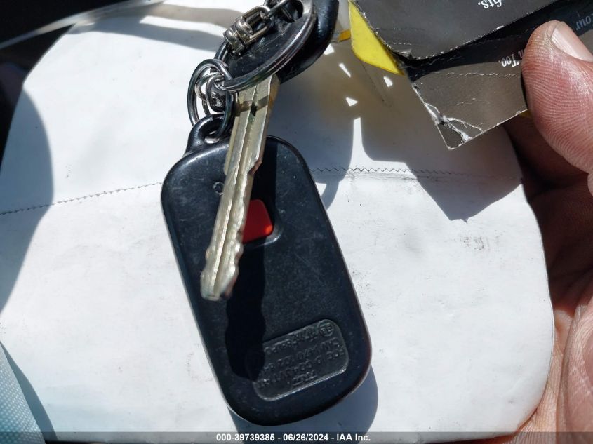 2000 Toyota Sienna Le VIN: 4T3ZF13C4YU293314 Lot: 39739385