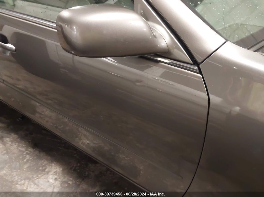 2004 Toyota Camry Le VIN: 4T1BE32K34U924257 Lot: 39739455