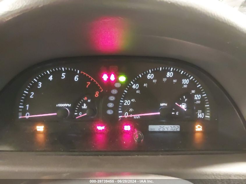 2004 Toyota Camry Le VIN: 4T1BE32K34U924257 Lot: 39739455