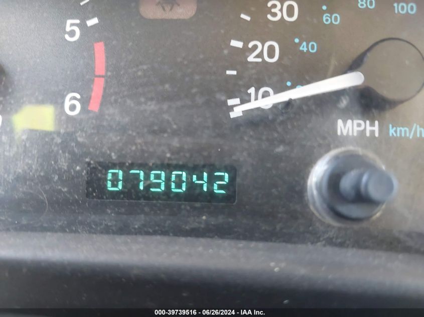 2000 Jeep Wrangler Se VIN: 1J4FA29P6YP747280 Lot: 39739516