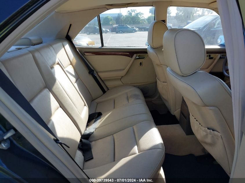 1995 Mercedes-Benz C 220 VIN: WDBHA22E9SF167086 Lot: 39739543