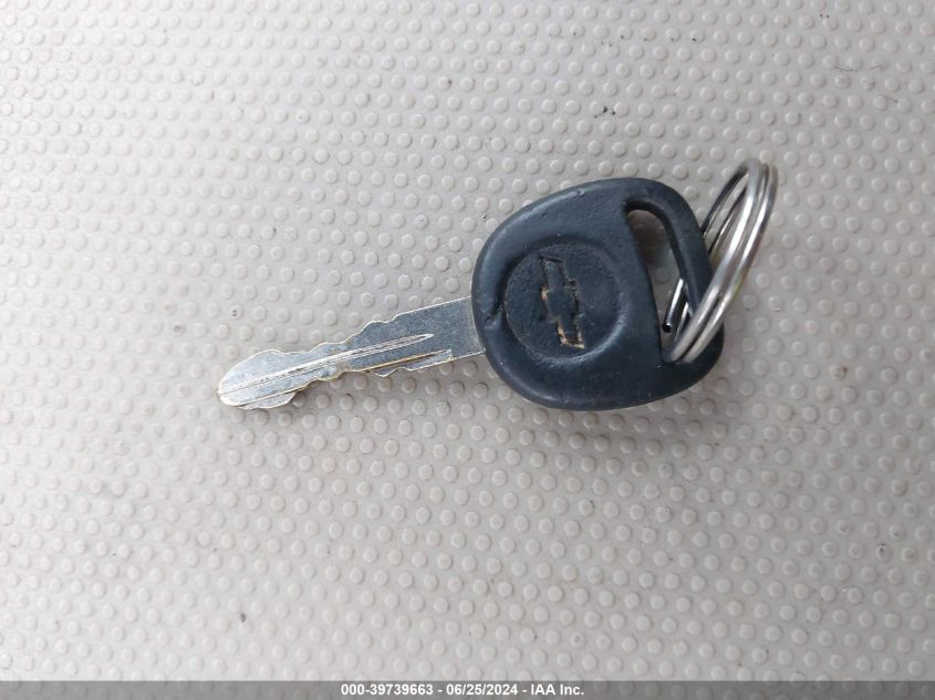 2002 Chevrolet Tahoe Lt VIN: 1GNEK13Z72J288278 Lot: 39739663