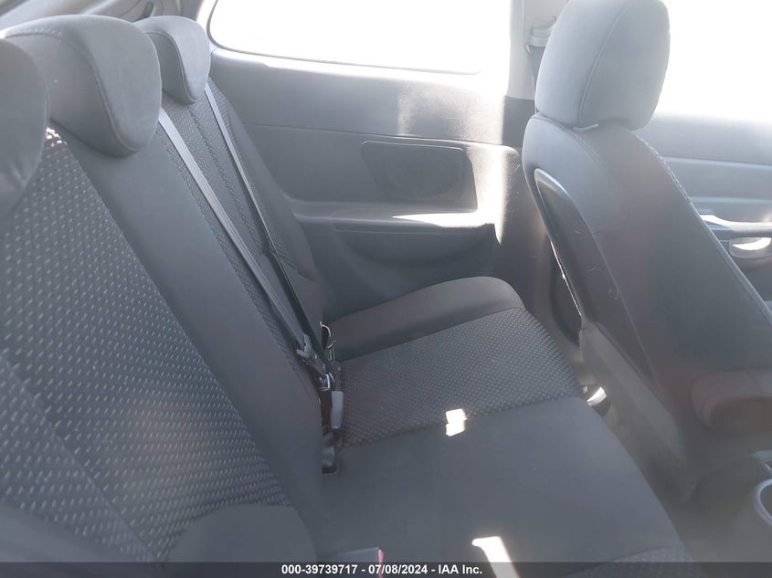 2010 Hyundai Accent Gs VIN: KMHCM3ACXAU182582 Lot: 39739717