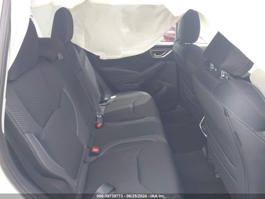 2023 Subaru Forester Premium VIN: JF2SKAEC5PH445925 Lot: 39739773