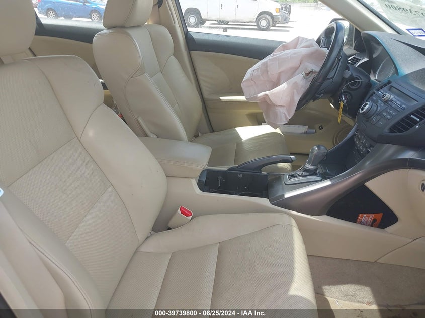 2012 Acura Tsx 2.4 VIN: JH4CU2F68CC015940 Lot: 39739800