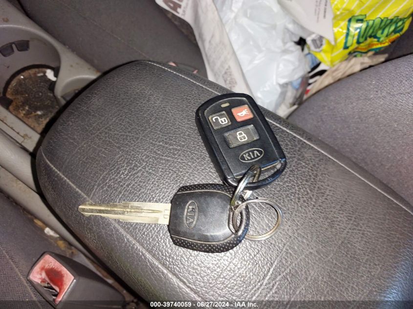 2006 Kia Spectra5 VIN: KNAFE162265314090 Lot: 39740059