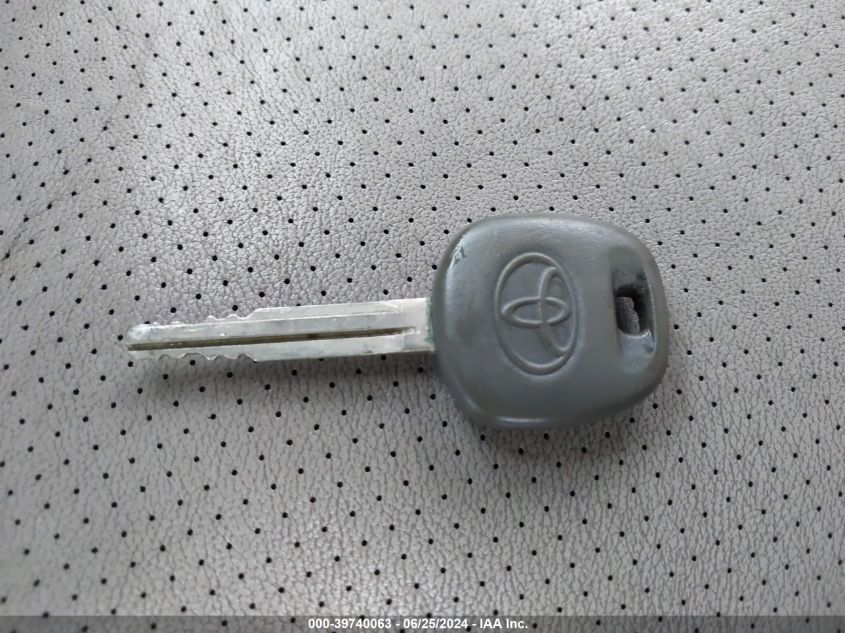 2007 Toyota Rav4 Limited VIN: JTMBD31V175099580 Lot: 39740063