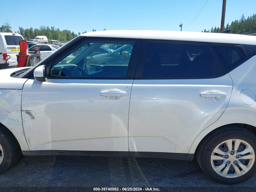 2023 Kia Soul Lx/S VIN: KNDJ23AU9P7870770 Lot: 39740082