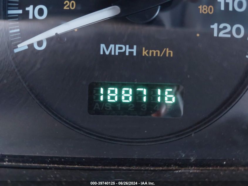 2004 Jeep Grand Cherokee Laredo/Columbia/Freedom VIN: 1J4GW48S14C141037 Lot: 39740125