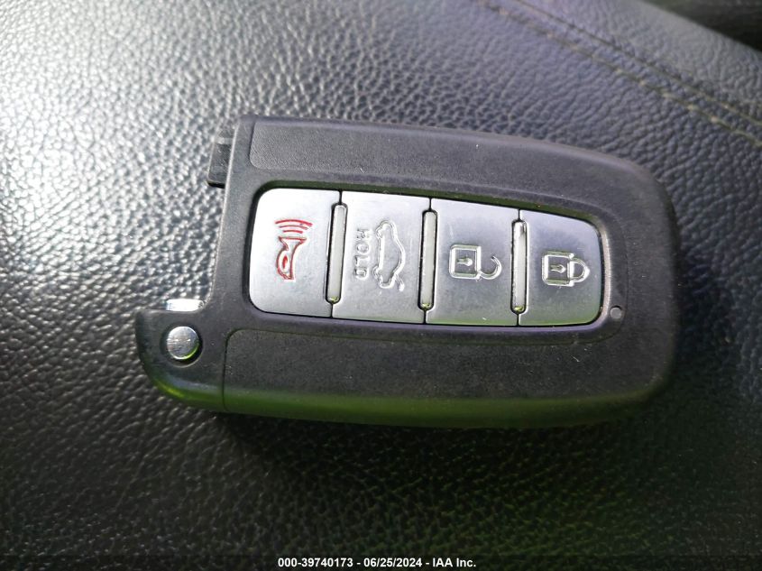 2013 Hyundai Sonata Se VIN: 5NPEC4AC1DH710241 Lot: 39740173